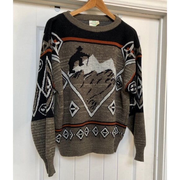 1980s Mens Sweater, Size Large, Alpine Hiking Print, Made in Bulgaria - Picture 2 of 7